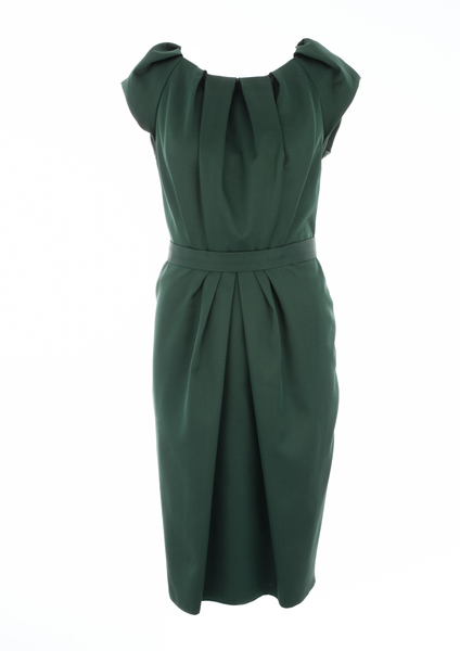 Kleid mit Falten