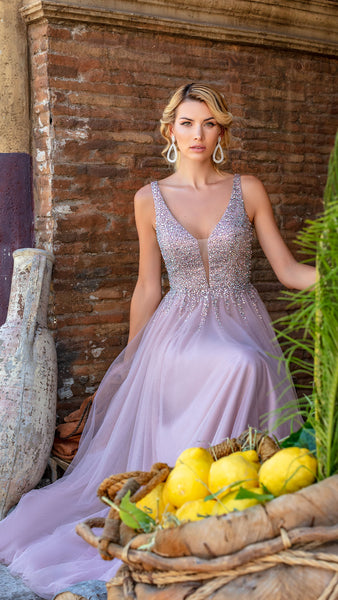 Tüll- Abendkleid mit Perlenstickerei