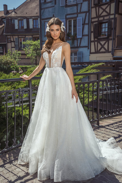 Brautkleid aus Glitzertüll und Spitze