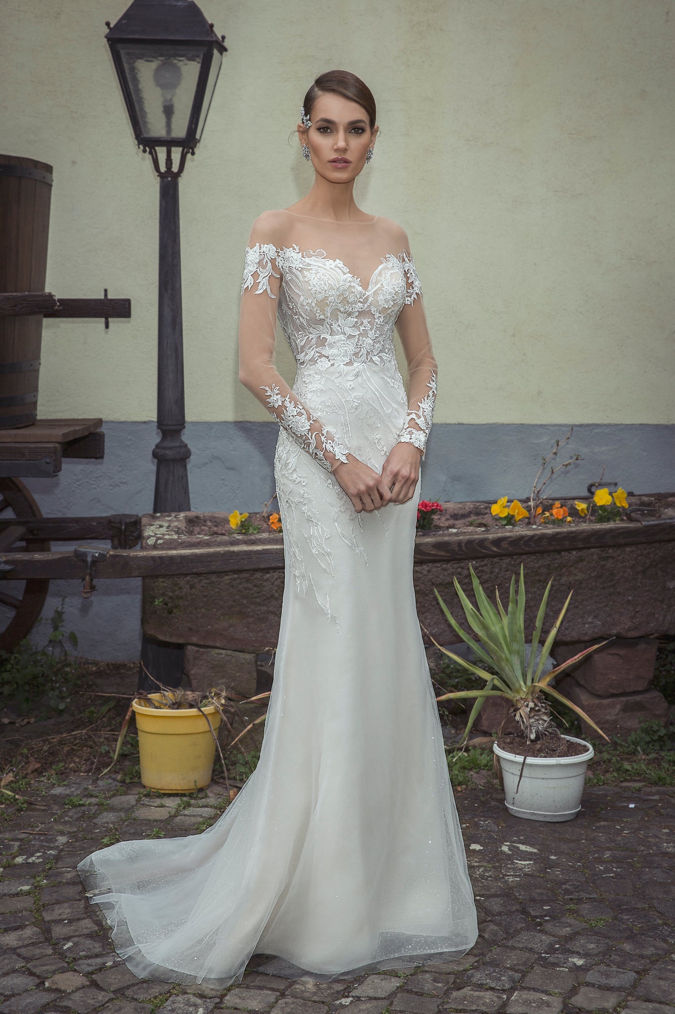 Brautkleid mit langen Ärmeln